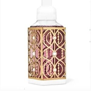NWT Gilded and Studded Bath and Body Works Handsoap Holder
